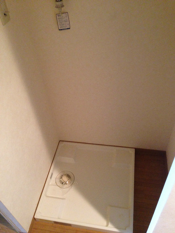 クレストコート 室内洗濯機置き場