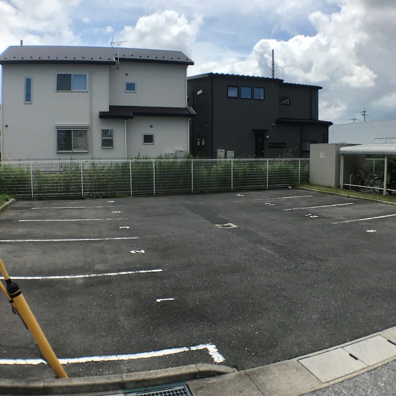 オーベルジュ 駐車場
