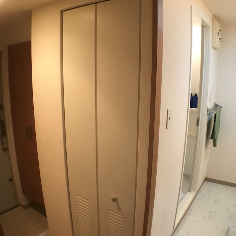 エスポワール弐番館 現地写真（玄関）