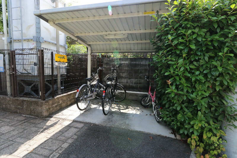 ヴェルドミール嵯峨野 駐輪場