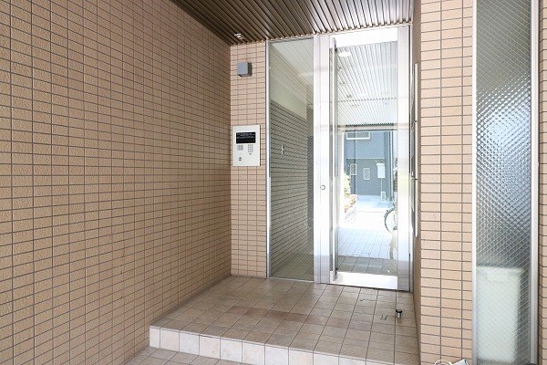 PARK WEST雅(パークウエスト雅) エントランス