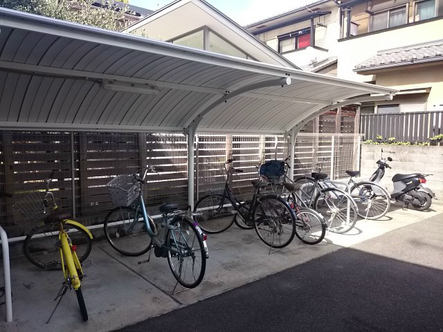ノーザンエース花門 駐輪場