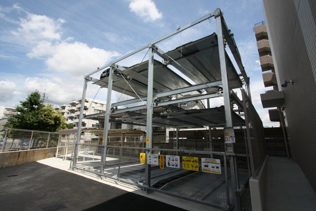 エスポアール西大路 駐車場