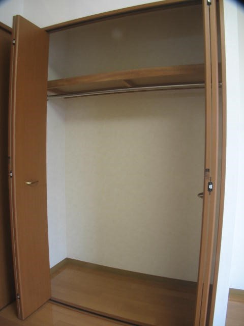 誉蔵参番館 収納