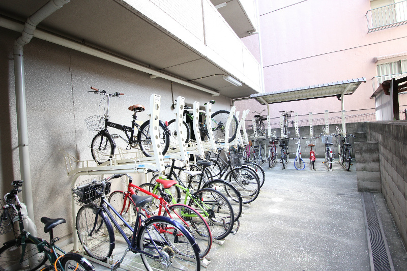 セイワパレス堂島シティ 駐輪場