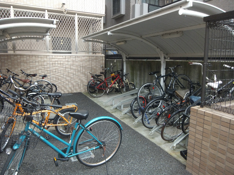 サンスクエア 駐輪場