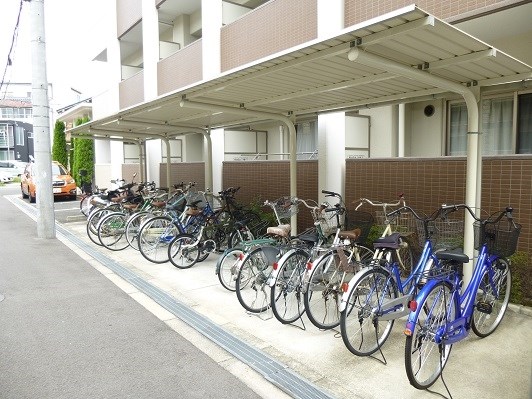 プレスティージュ・アイ 駐輪場