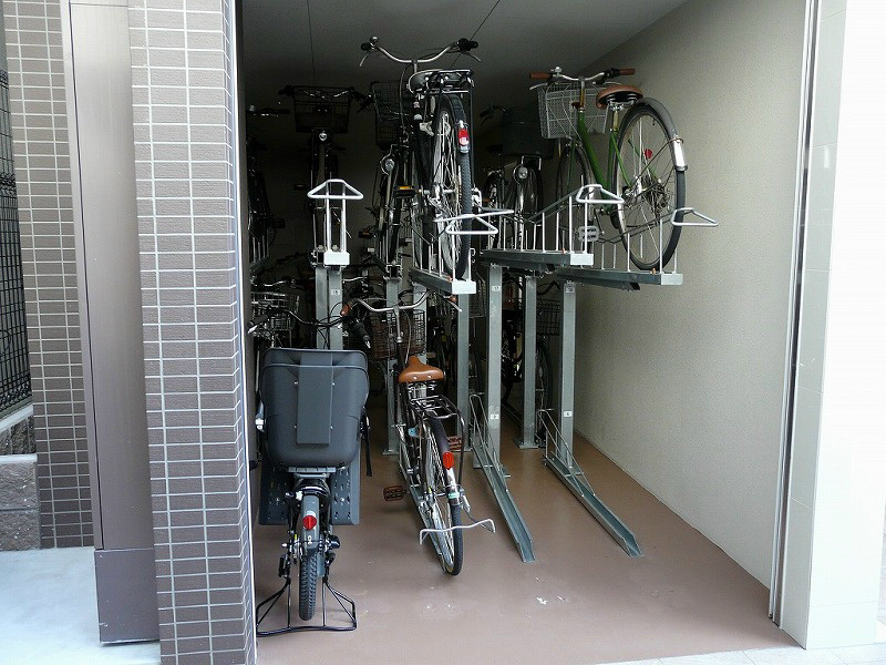 アベニール鷺洲 駐輪場