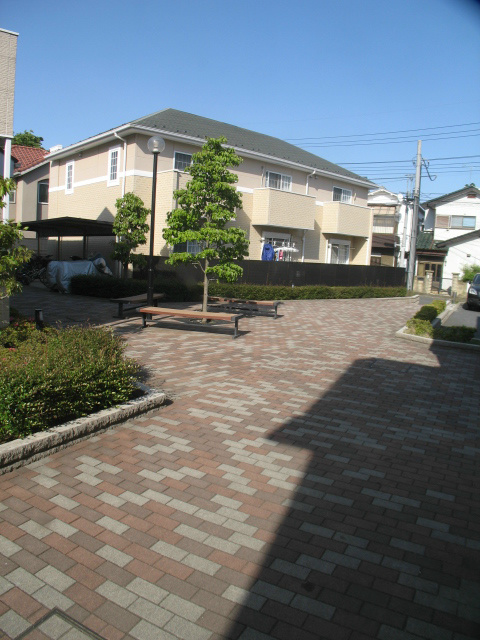 カーネルヤードA 外観