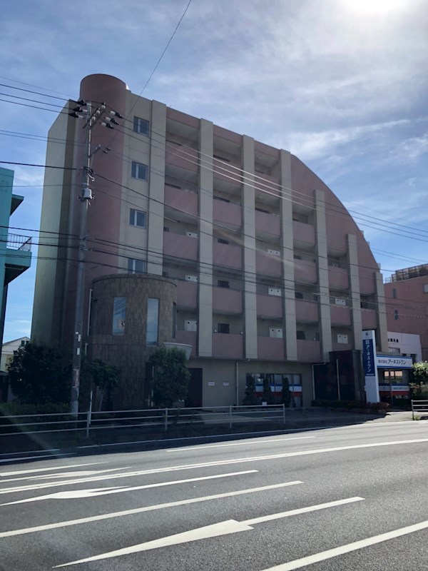 シャンゼリゼ高根 外観