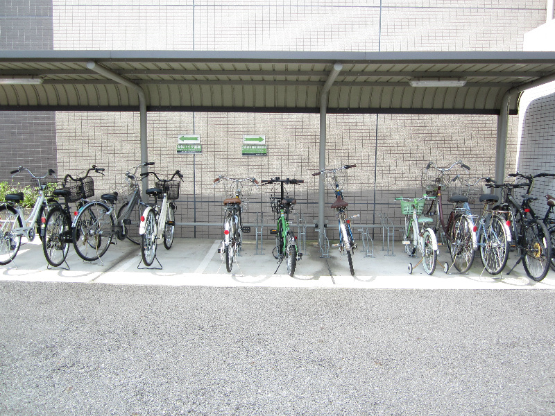 SOPHIA COURT(東京) 駐輪場