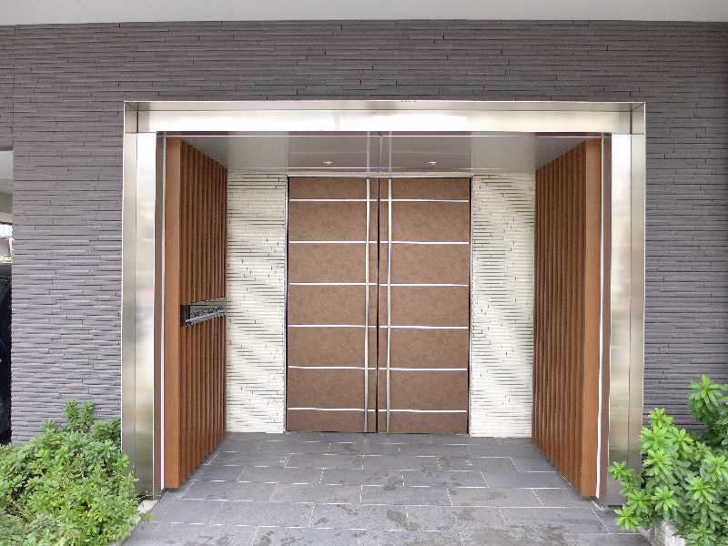 グランイースト田原町 エントランス
