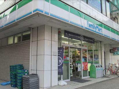 メトロサイド木場 コンビ二：ﾌｧﾐﾘｰﾏｰﾄ 木場五丁目店　107m