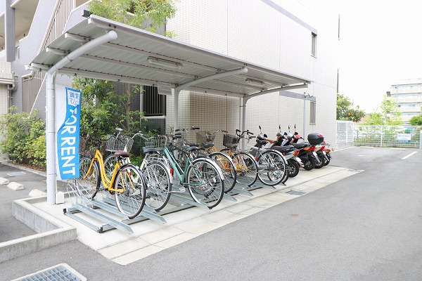 サントゥールくいな橋 駐輪場