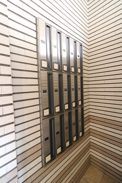 THE BASE四条大宮（ザベース四条大宮） メールボックス（挿入口）