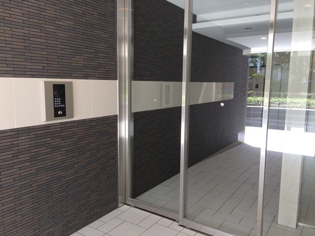 シュロス フォン アイン エントランス
