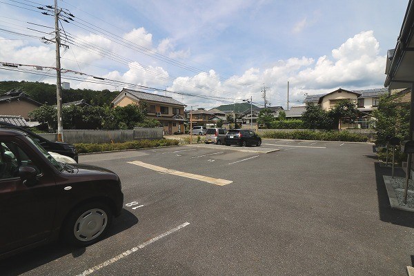 アザレアスクエア 外観画像