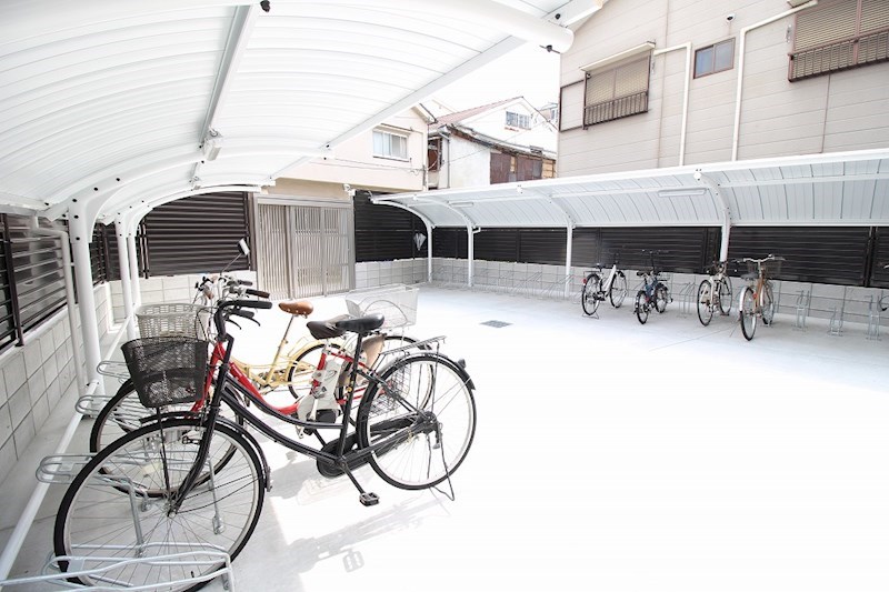 コンフォート弁天 駐輪場