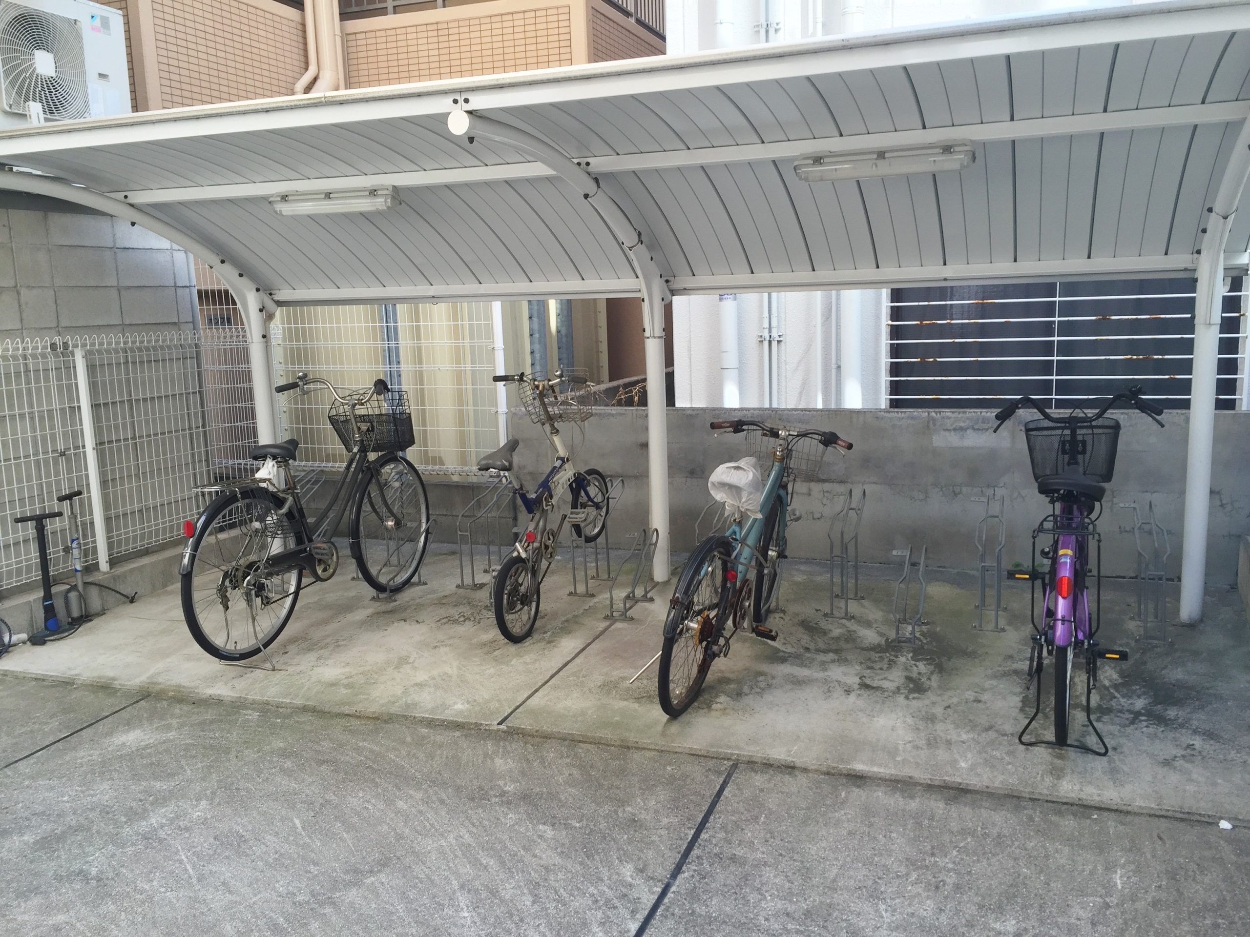 ヴィレッジ蔵人 駐輪場