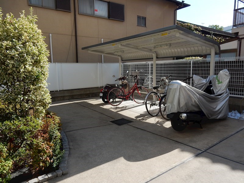 エスペランサ1241 駐輪場