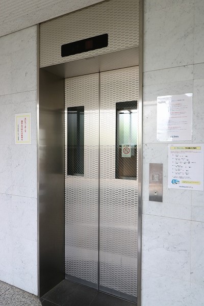 エーデルハイム エレベーター