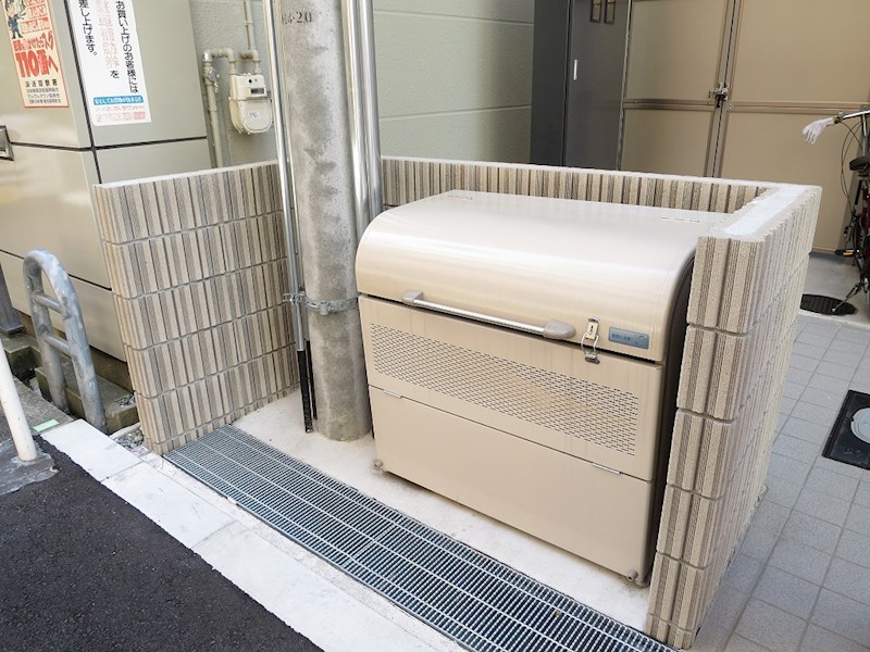 サナップ難波東 ゴミ置き場