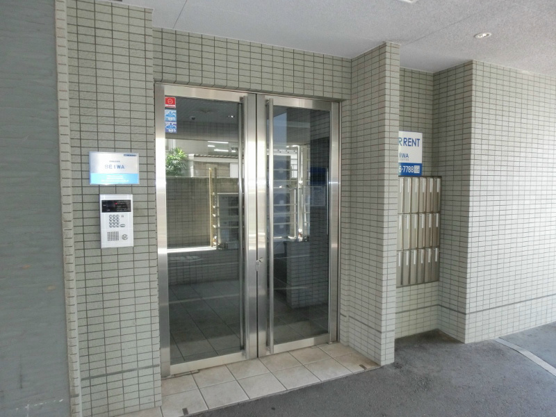 グランドゥール高師浜 エントランス