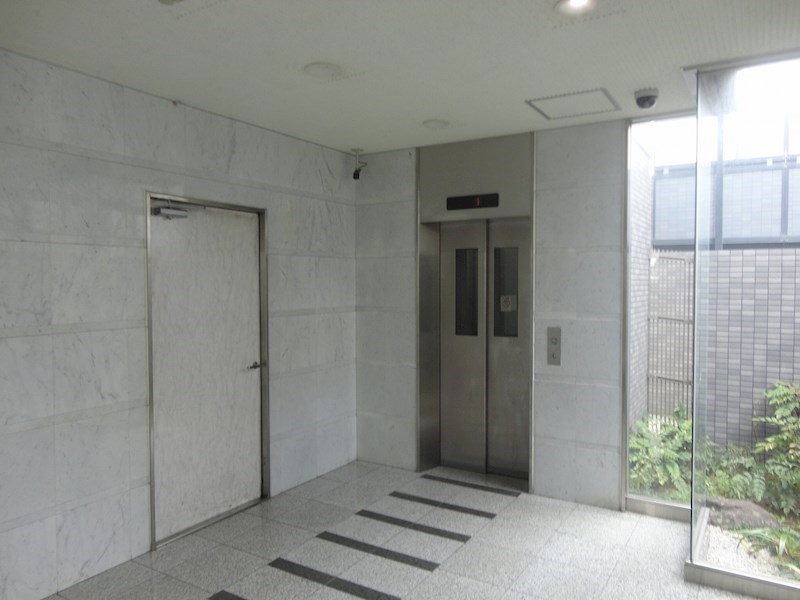 ラフィーネ エレベーターホール