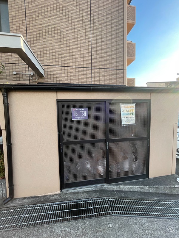アムール新石切 駐輪場