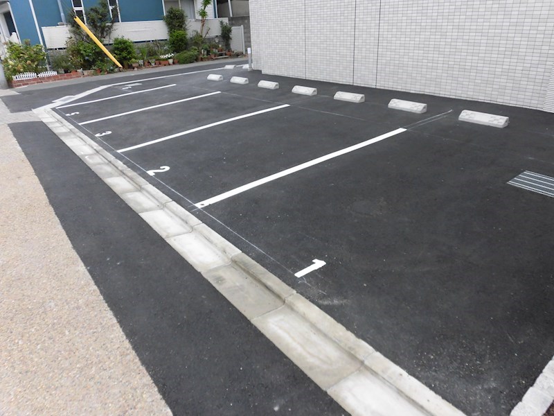 CALME高浜（カルム高浜） 駐車場