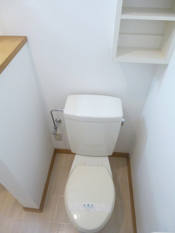 コンフォート三條 高台写真