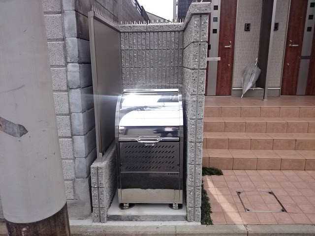 モアロック京都西院 ゴミ置き場