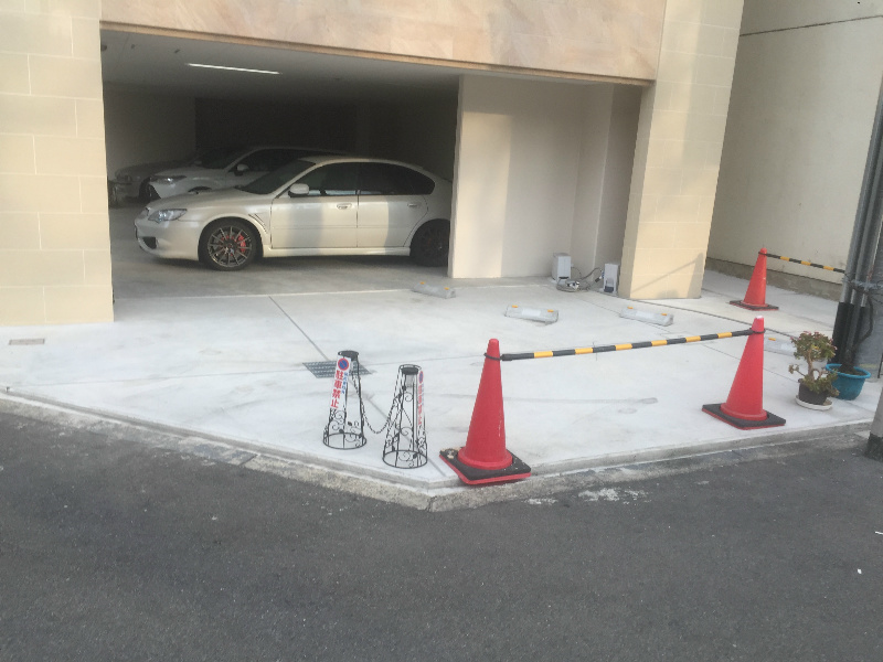 レユシール 駐車場