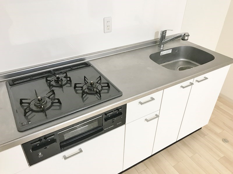 ディアプレステージ豊田 システムキッチンなどの設備も充実♪