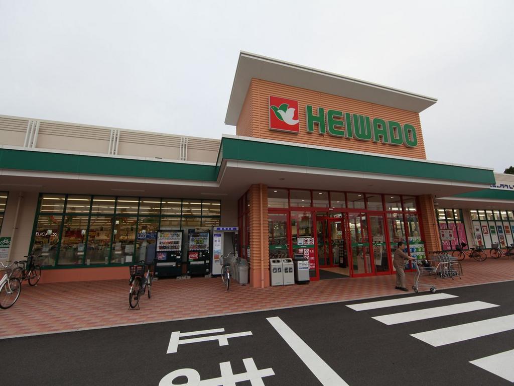 メイベニール スーパー：平和堂 豊成店　785m