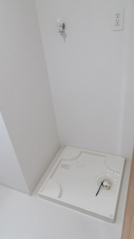 SEIZAN箱崎駅前 (セイザンハコザキエキマエ) 現地写真（玄関）
