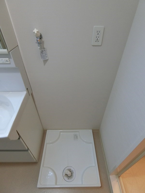 エルヴィータ駅南 同仕様写真（リビング）