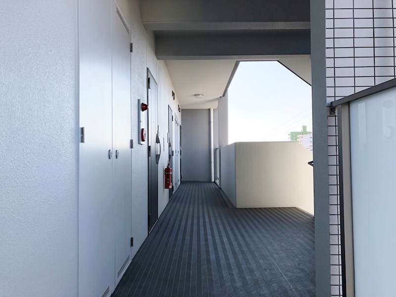グランフルール 共用廊下
