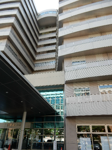 リ・フォルーチェ大阪城 総合病院：大手前病院　656m