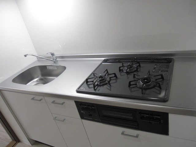 ビウォール正木 都市ガス　システムキッチンです