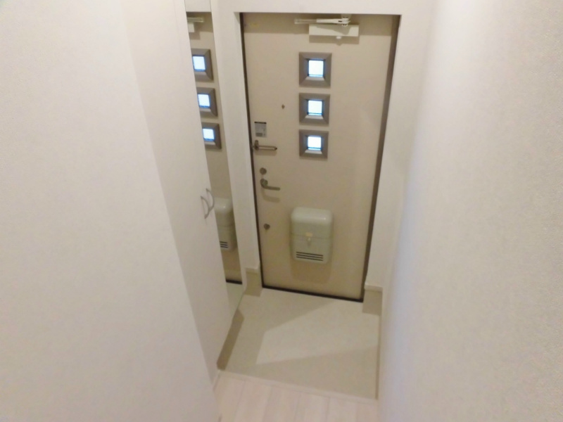 ロッヂえざかＡ 玄関