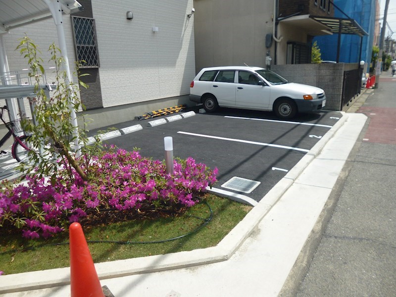 サンフォレスト北本町 駐車場