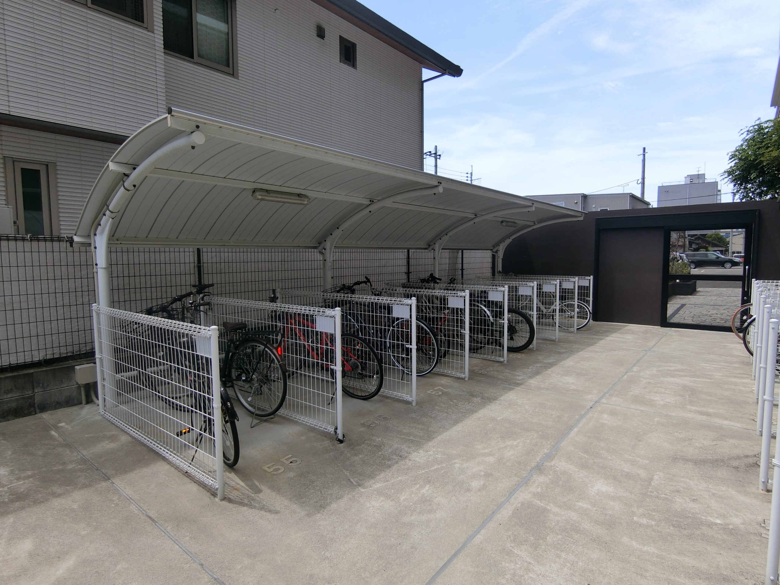 ネクスト吉塚 サイクルポート