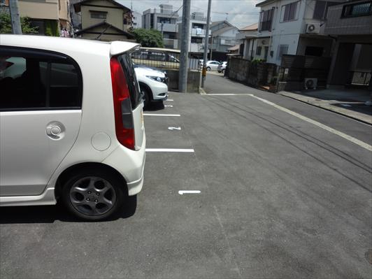 プロセルム ダイキ 駐車場