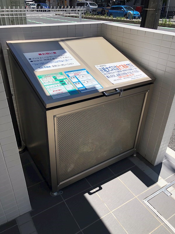 YT LEGACY(ワイティーレガシー) 専用ごみストッカー
