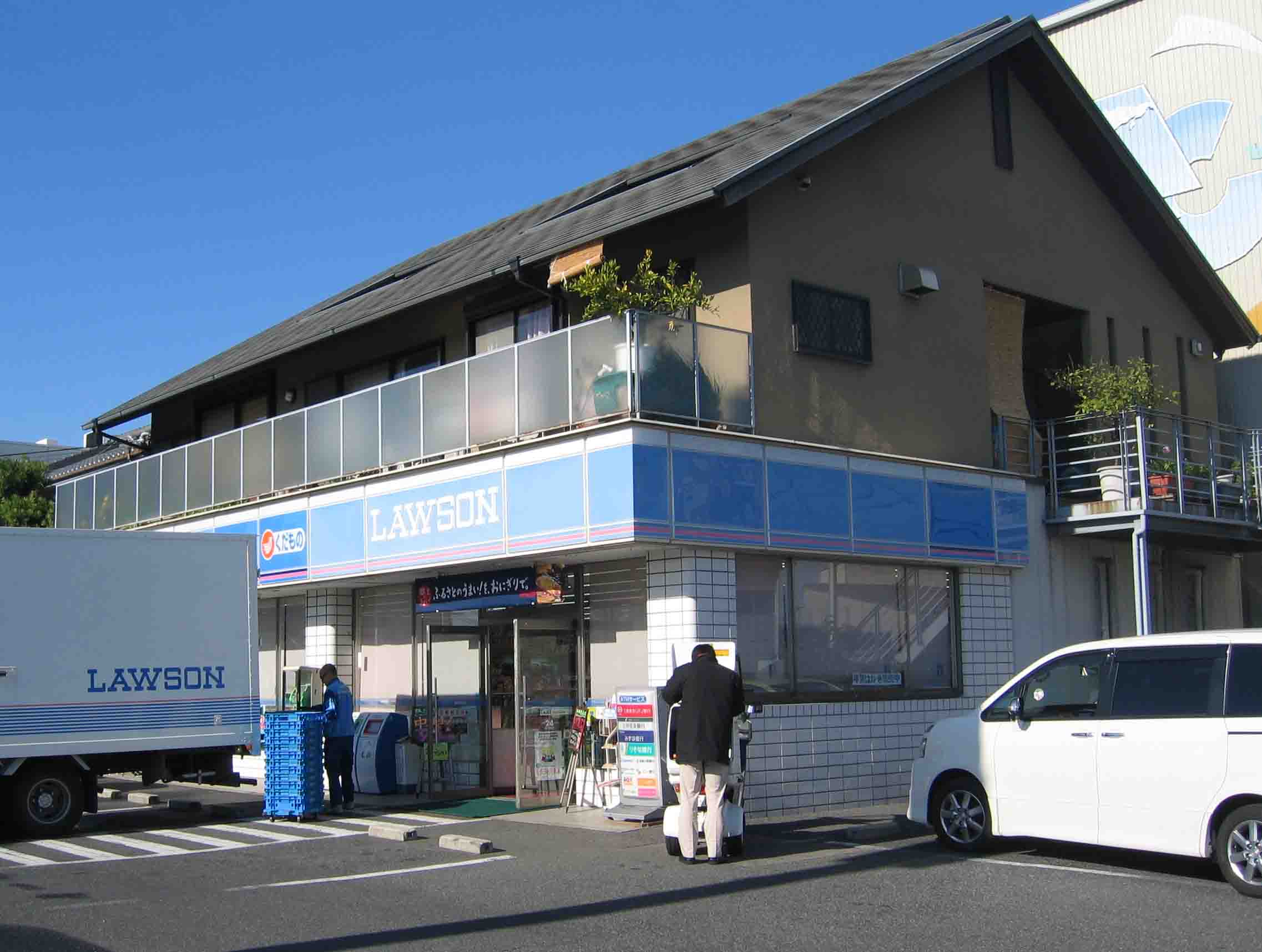 サンシエスタ コンビ二：ﾛｰｿﾝ 堺鳳北町店　274m
