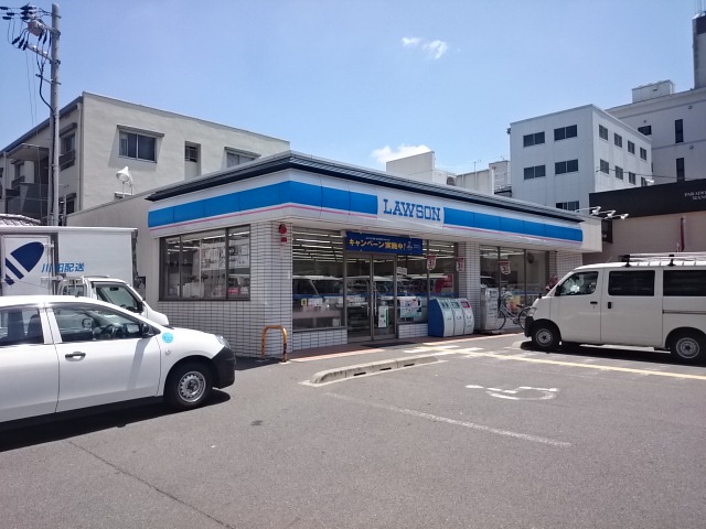 ルリスブラン西五条 コンビ二：ﾛｰｿﾝ 西京極北庄境町店　119m