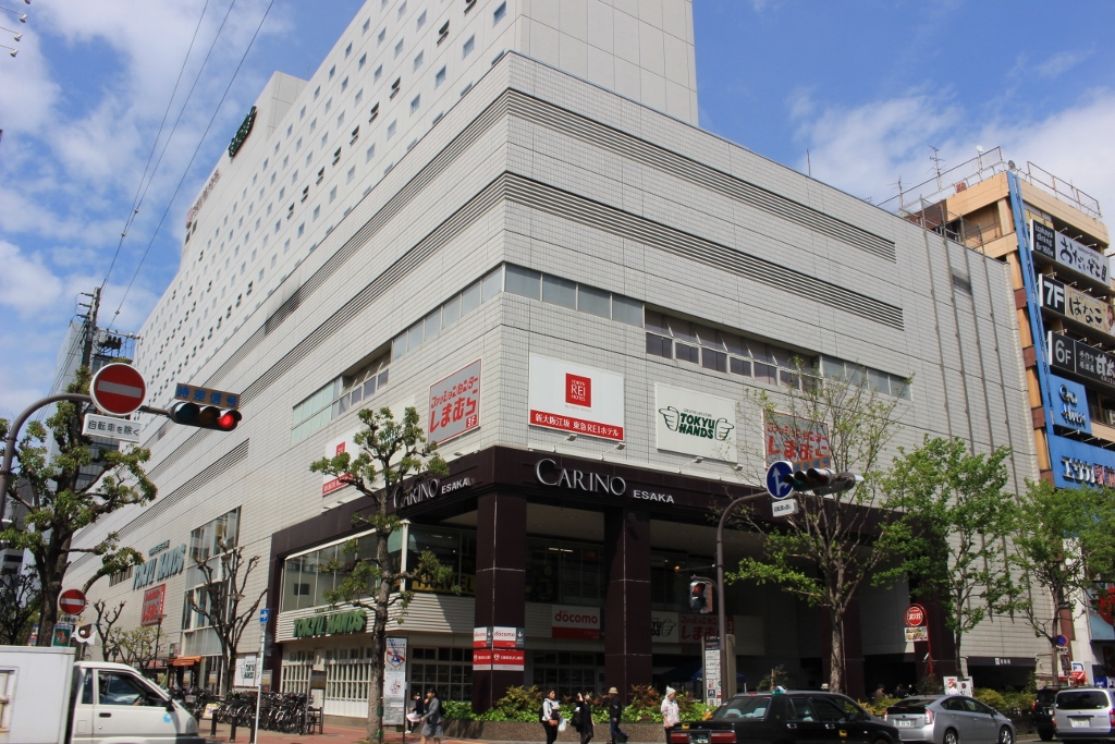 Welina江坂(ウェリナ江坂) ホームセンター：東急ﾊﾝｽﾞ 江坂店　994m