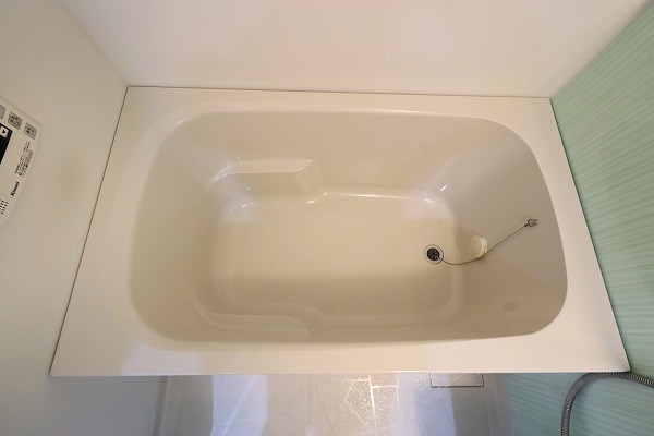 ジョイフルスクエア二条 溜めたお湯が冷めても高温差湯機能があり、お湯の再利用可能。