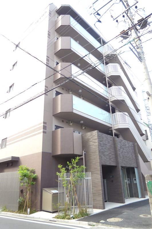 クレシェンテ梅月 現地写真（玄関）